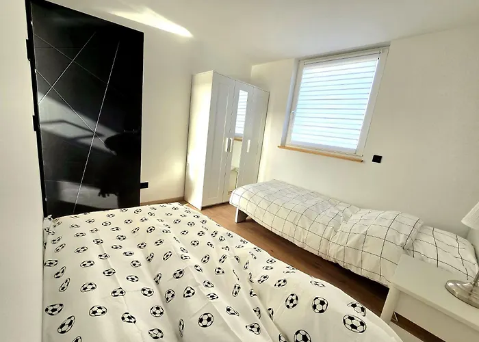 Hunsruecker Tiny Ferien R Casa de Férias Hottenbach